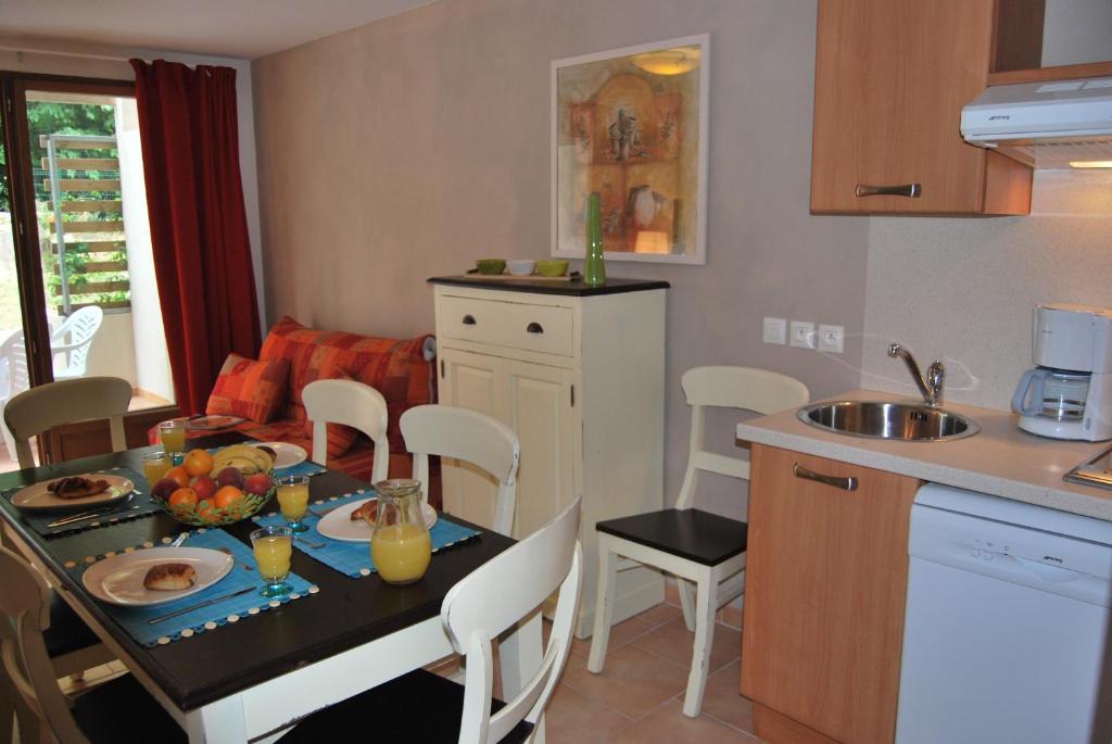 Lagrange Grand Bleu Vacances - Residence La Closerie Баржак Номер фото